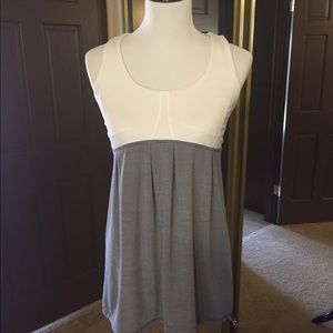 Lululemon workout top